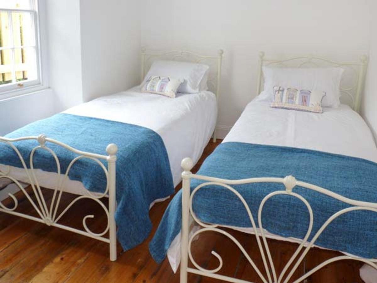 Rose Cottage เซนต์ออสเทลล์ ภายนอก รูปภาพ